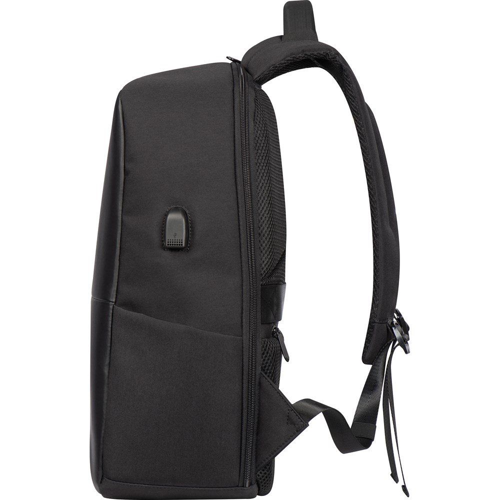 Hochwertiger Rucksack mit USB Anschluss